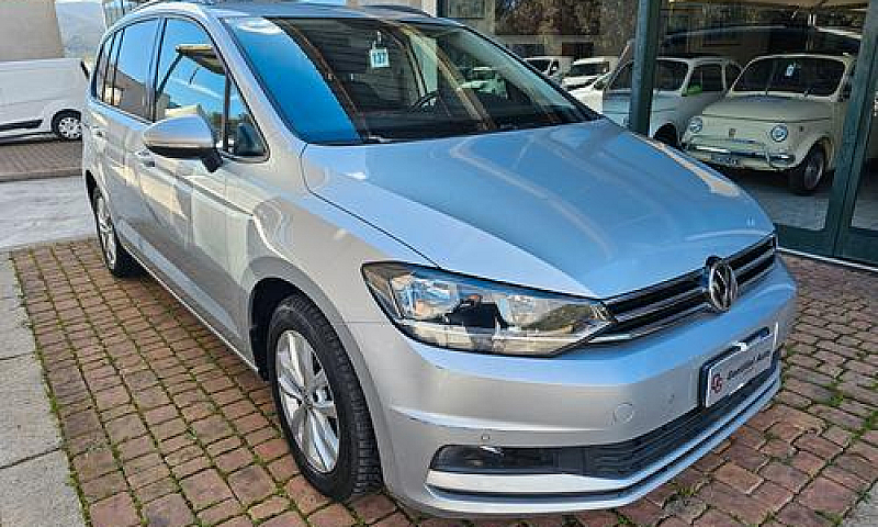 Volkswagen Touran 1....