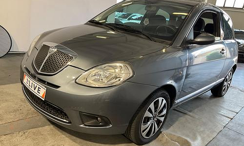 Lancia Ypsilon 1.2 A...