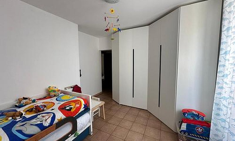 Appartamento Ampio L...
