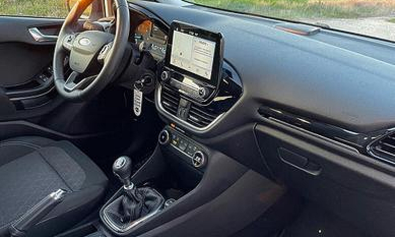 Ford Fiesta Active 1...