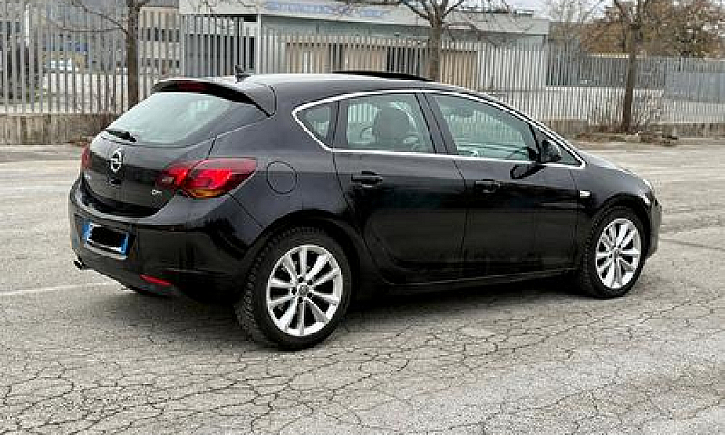 Opel Astra Automatic...