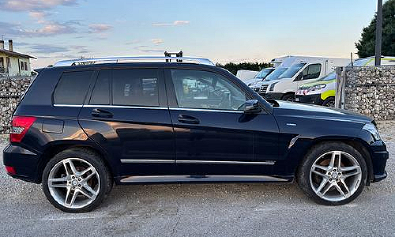 Mercedes-Benz Glk 25...