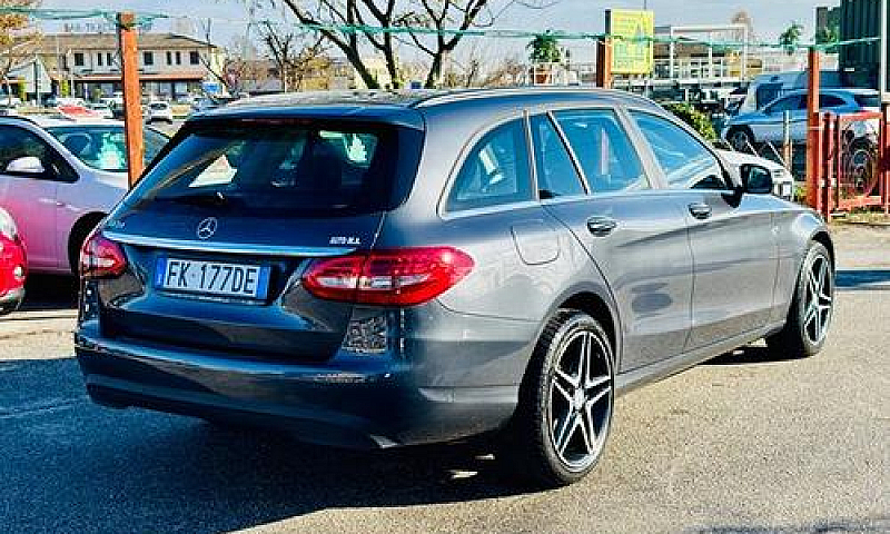 Mercedes-Benz 2017 C...