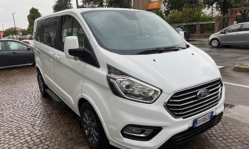 Ford Transit 320 2.0...