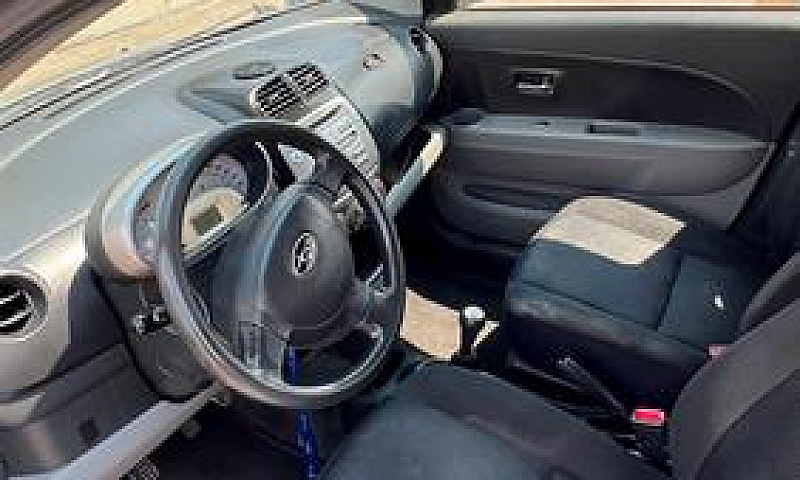 Subaru Justy 2008...