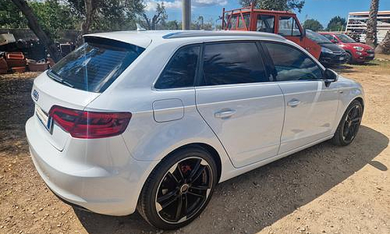Audi A3 1.6 Tdi 105 ...