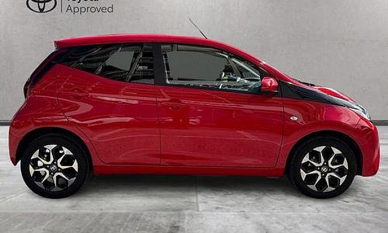 Toyota Aygo Connect ...