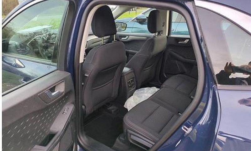 Ford Kuga 1.5 Ecoblu...