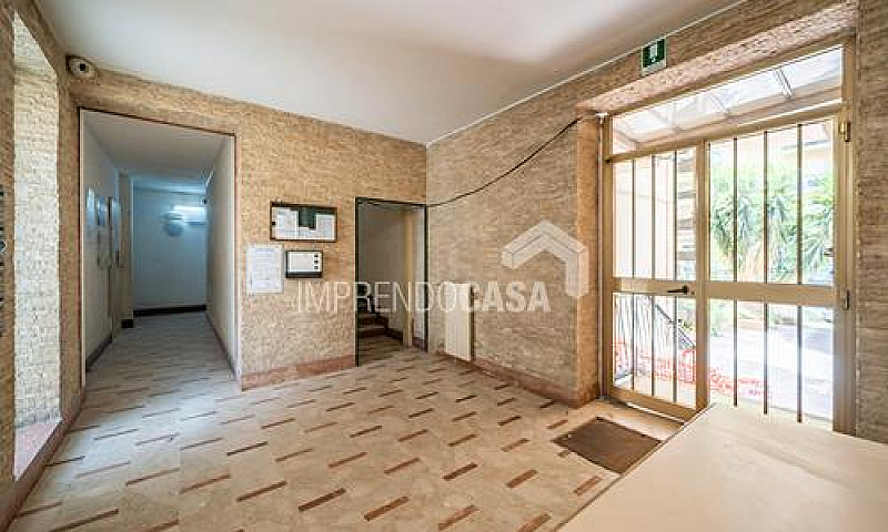 Una Casa Da Vivere, ...