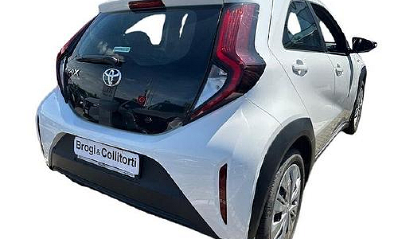 Toyota Aygo X 1.0 72...