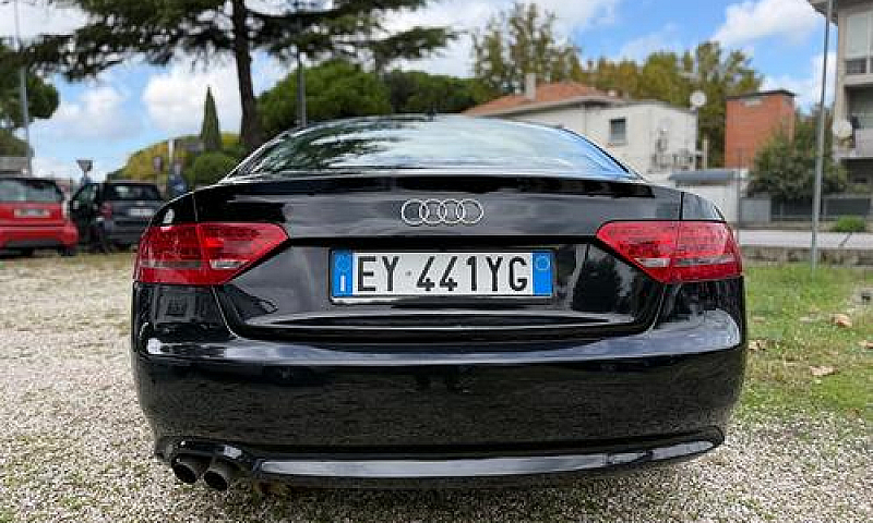 Audi A5 2.0 Tdi S-Li...