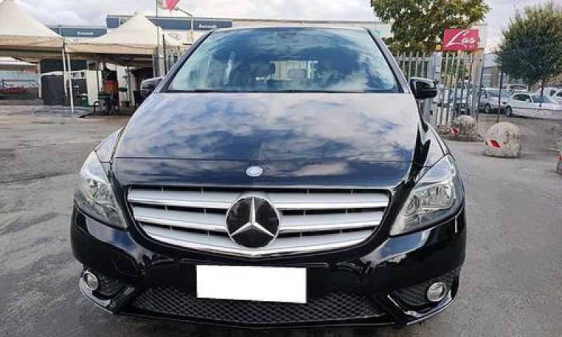 Mercedes-Benz B 180 ...