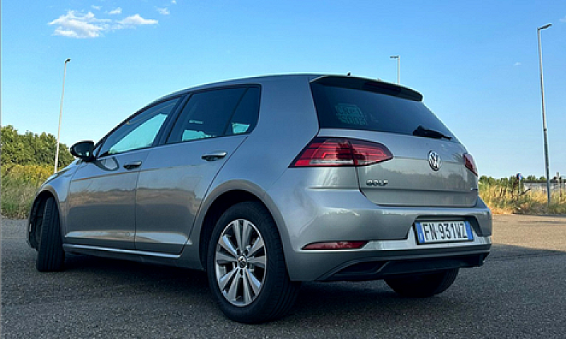 Golf 7.5 Metano...
