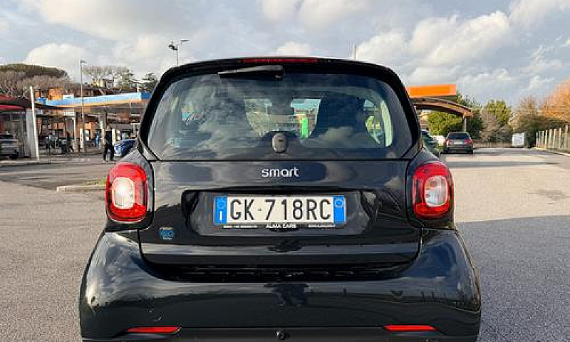 Smart Fortwo Eq Pass...