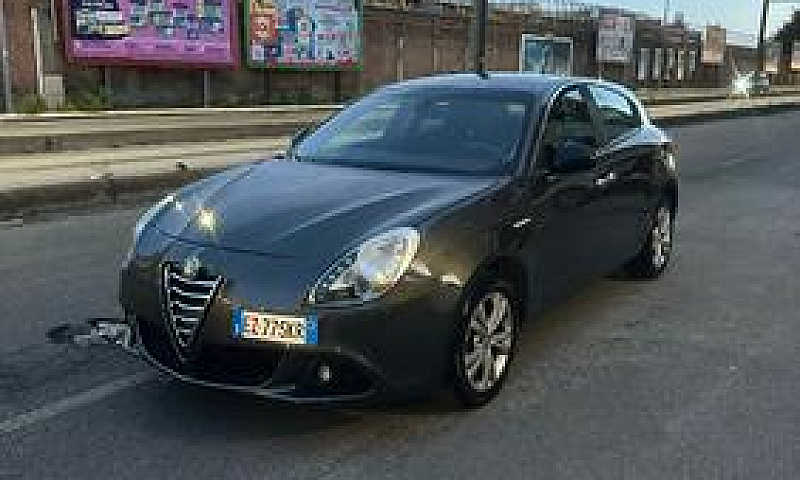 Alfa Romeo Giulietta...