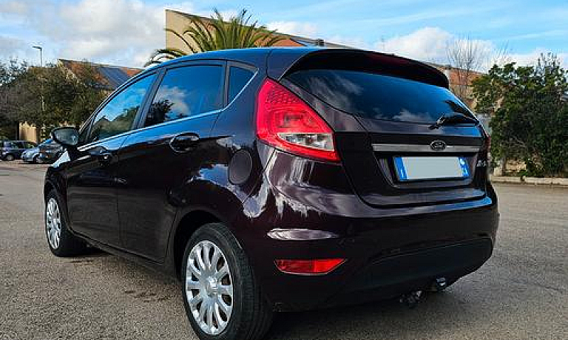 Ford Fiesta 1.4 Tdci...
