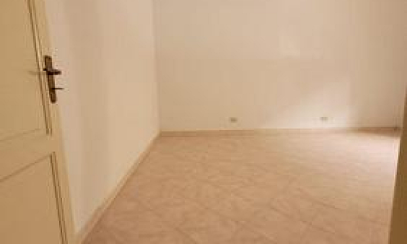 Trilocale In Zona St...