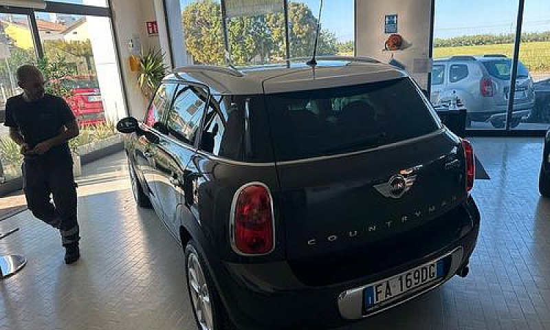 Mini Cooper D Countr...