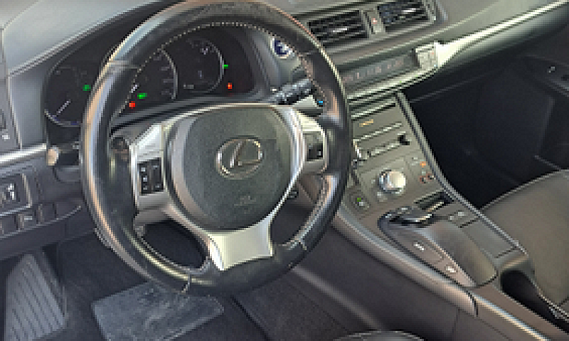 Lexus Ct 200H Hybrid...