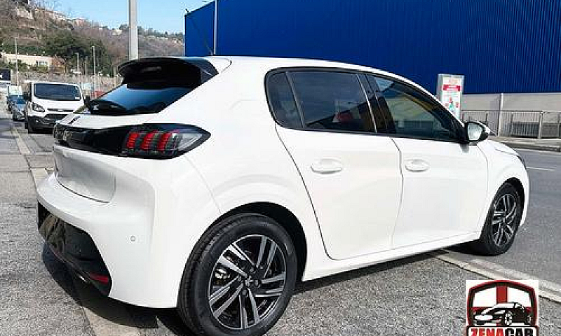 Peugeot 208 Puretech...