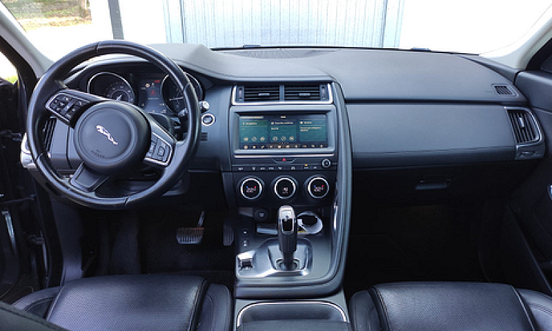 Auto Jaguard D150...
