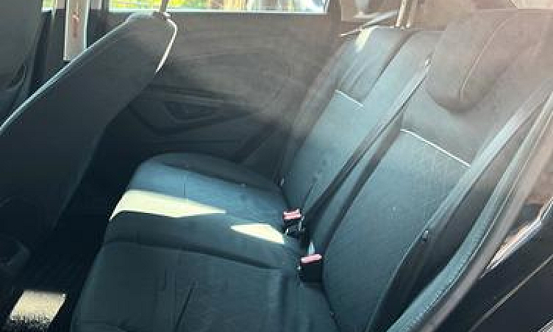 Ford Fiesta 1.4 Tdci...