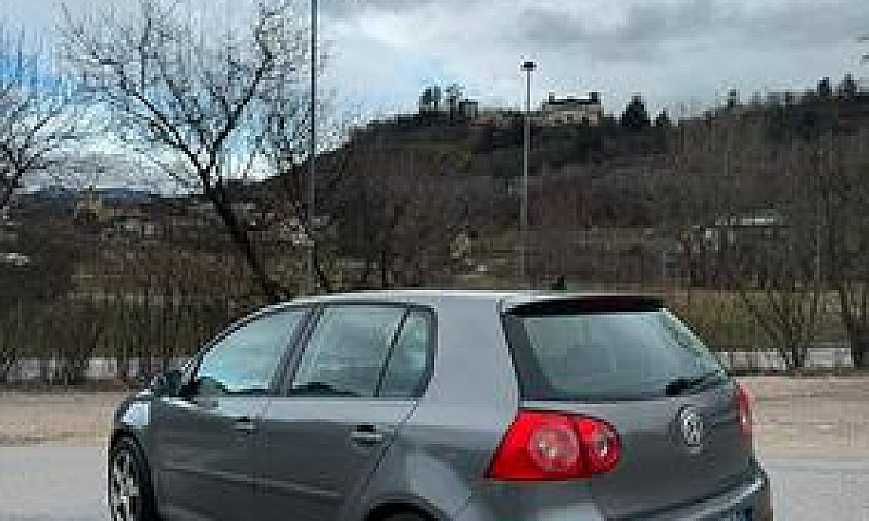 Golf 5...