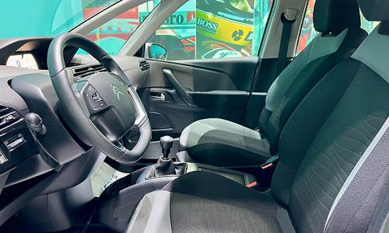 Citroen C4 Picasso 1...