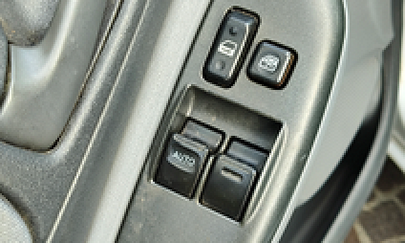Toyota Yaris 5P. 1.0...