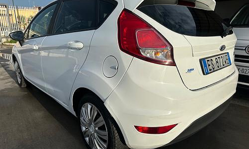 Ford Fiesta 1.5 Dies...