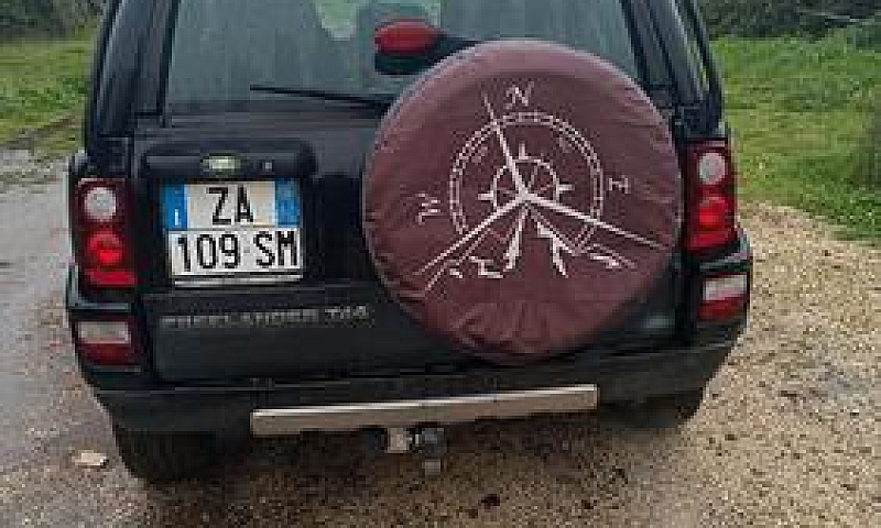 Land Rover Freelande...