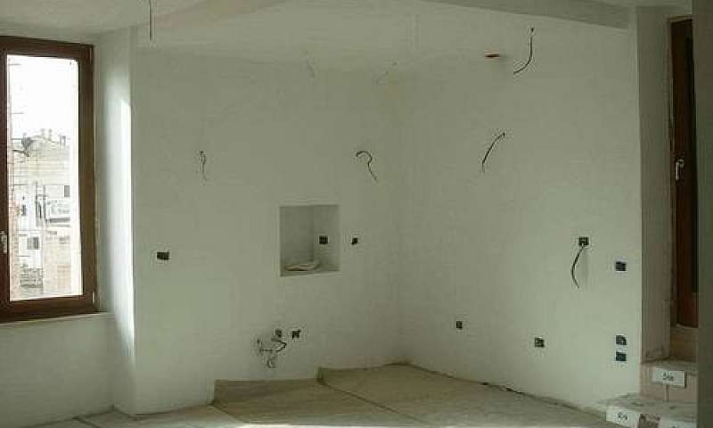 Edifici In Corso Di ...
