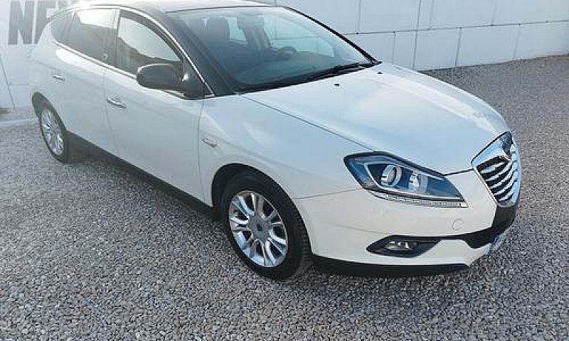 Lancia Delta 1.6 Mjt...