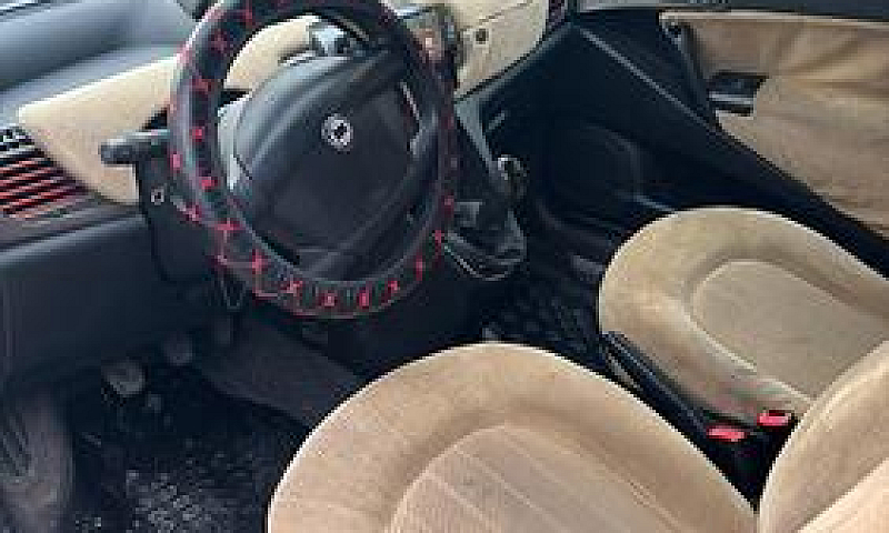 Lancia Y...