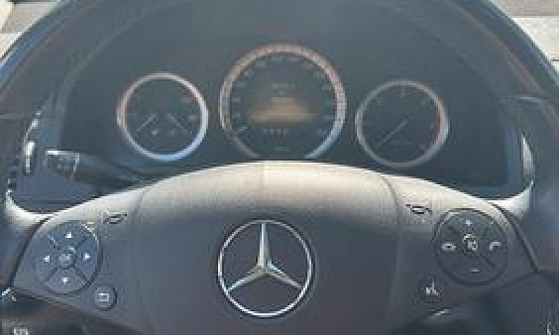 Mercedes Benz C200...