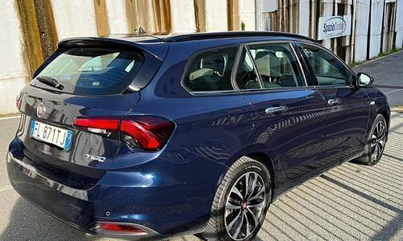 Fiat Tipo 1.6Mjt Lou...