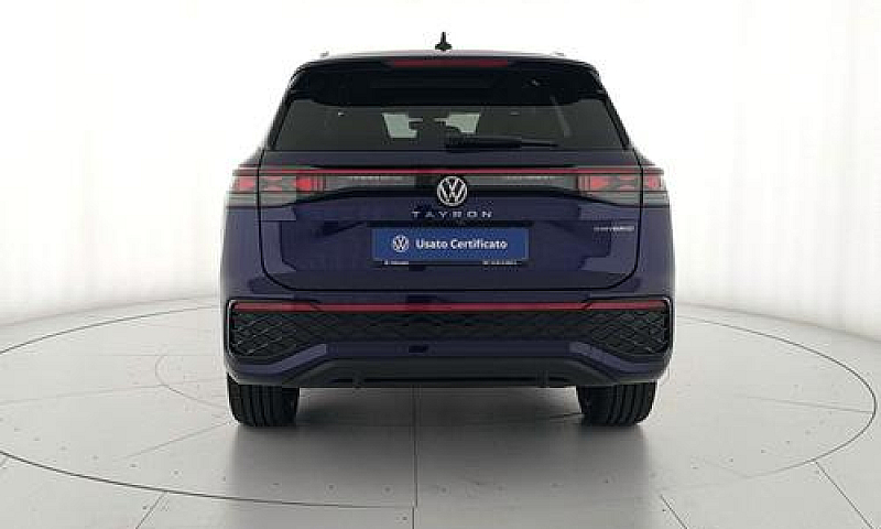 Volkswagen Tayron 1....