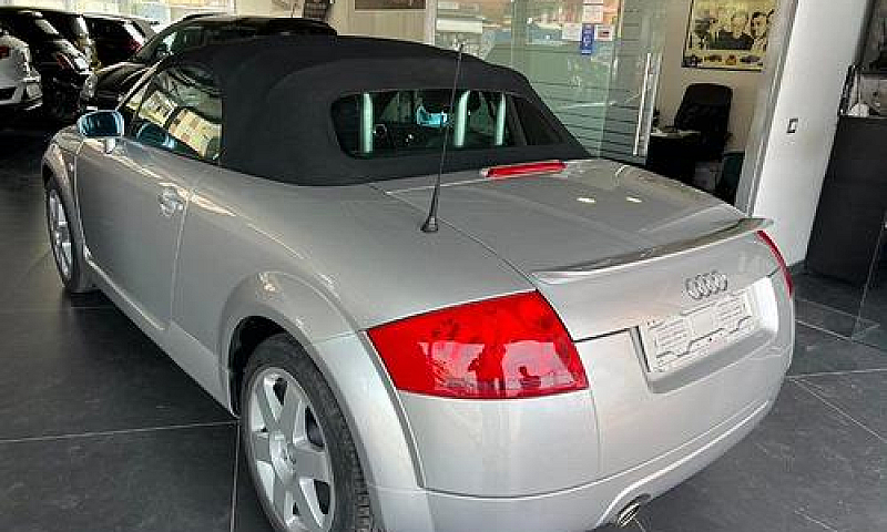 Audi Tt Roadster 1.8...