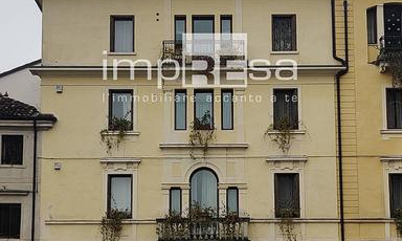Palazzo - Treviso...