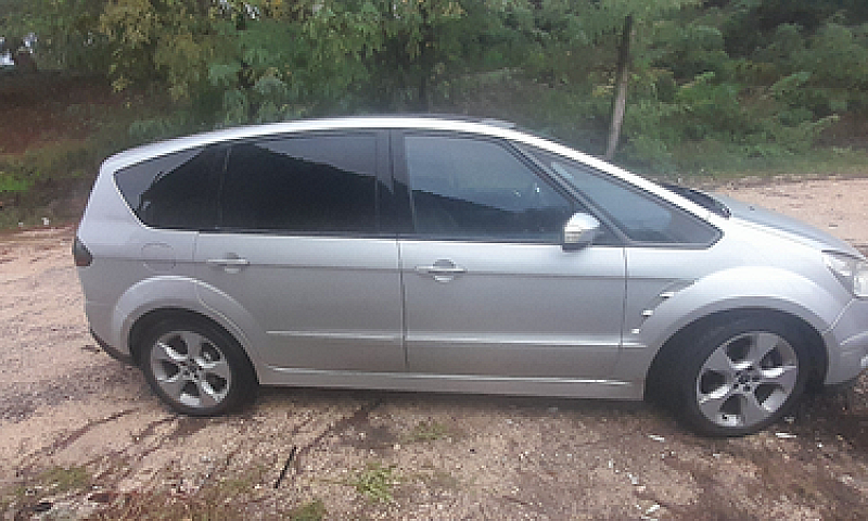 Ford Smax...