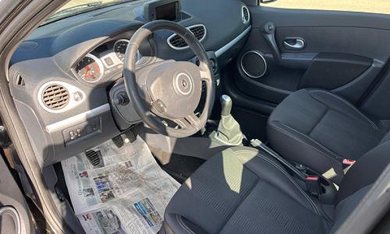 Renault Clio 1.5 Dci...