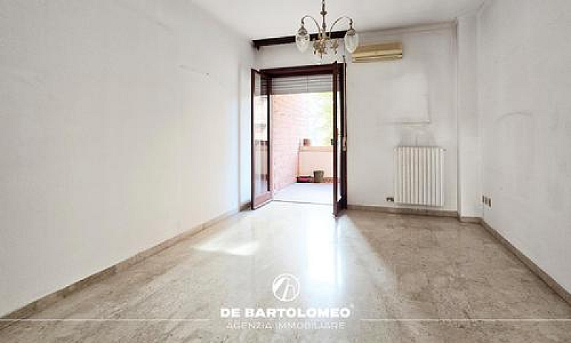 Quadrilocale In Via ...
