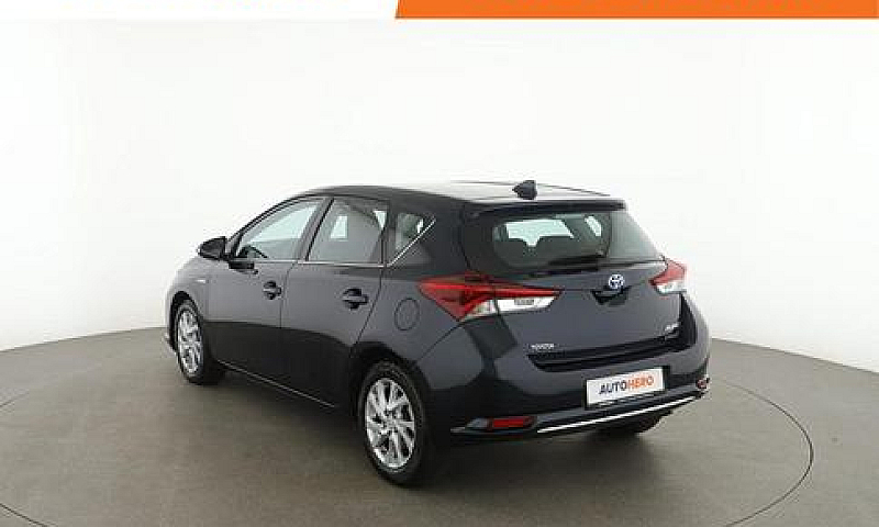 Toyota Auris Dr31828...