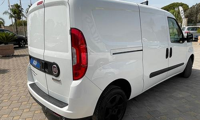 Fiat Doblò 1.6 Mjt 1...