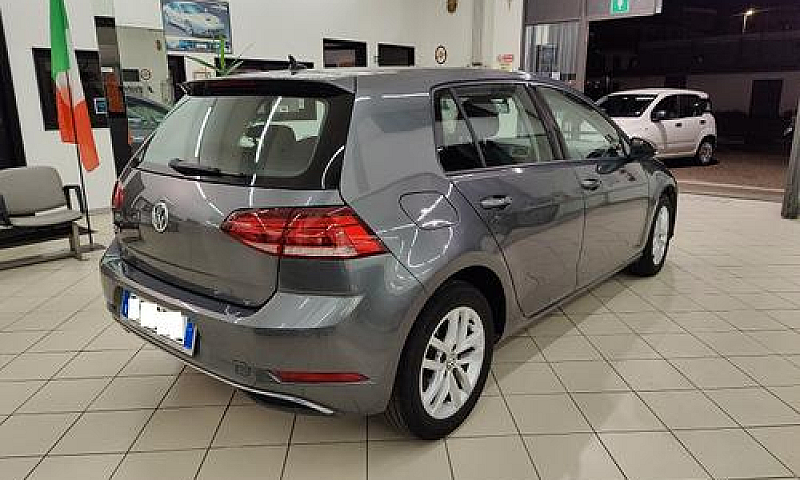 Volkswagen Golf 1.6 ...