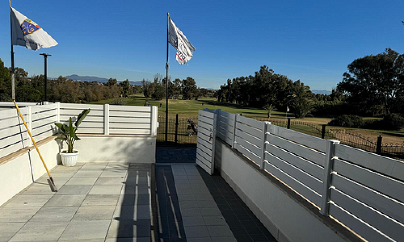 Golf Resident Club...