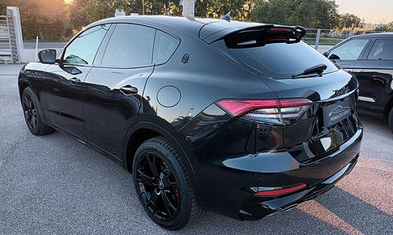 Maserati Levante Sup...