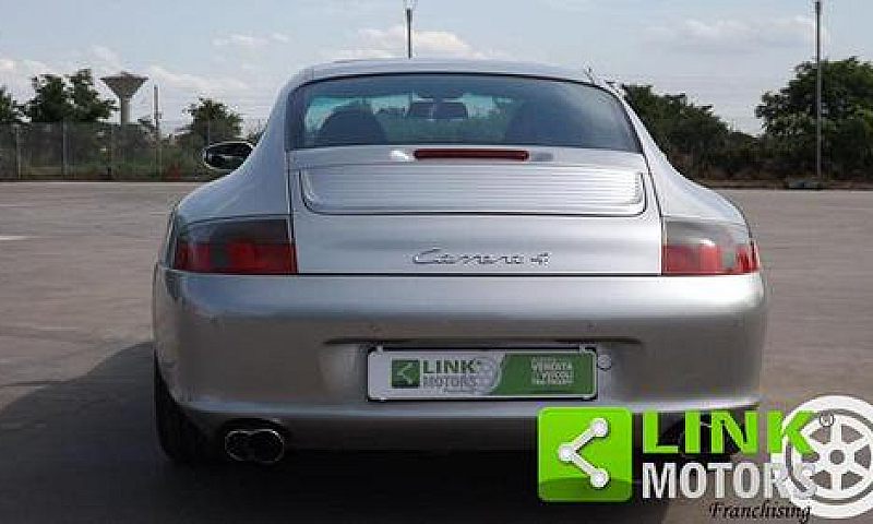 Porsche 911 996 Carr...