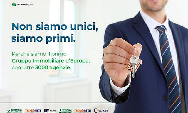 4 Locali A Santeramo...