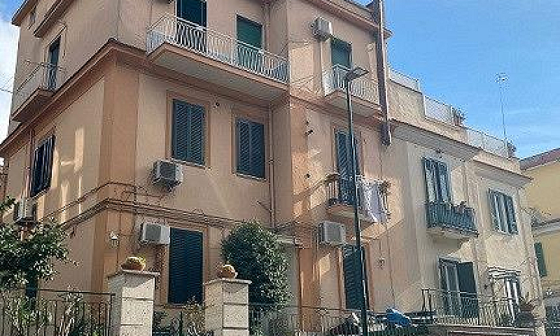 Appartamento Napoli ...